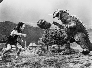 Frankenstein Conquers the World still 3