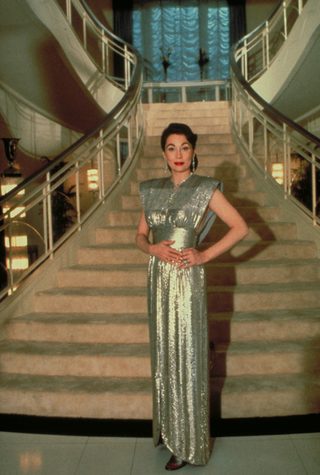 Mommie Dearest still 3