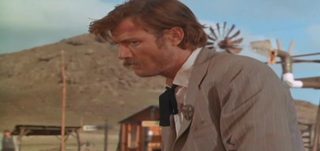 Stranger on the Run still 3