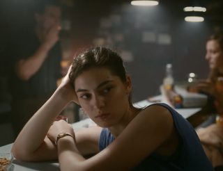 Happening still 7