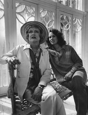 Burnt Offerings still 4