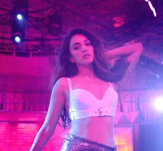 Jugjugg Jeeyo still 5