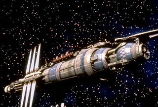 Babylon 5: The Gathering still 1