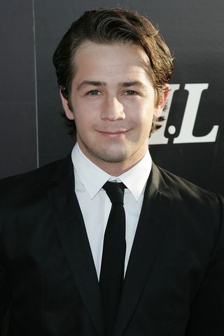 Michael Angarano, photo 1 of 3