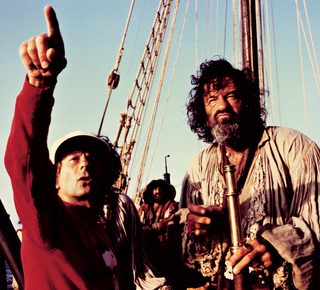 Pirates still 4