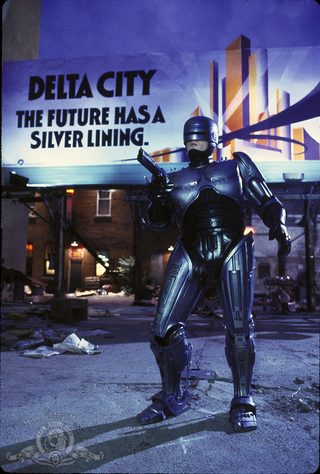 RoboCop still 4