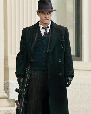 Public Enemies still 2