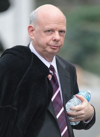 Wallace Shawn, photo 1 of 3