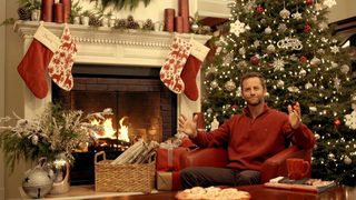 Saving Christmas still 4