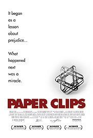Paper Clips still 5