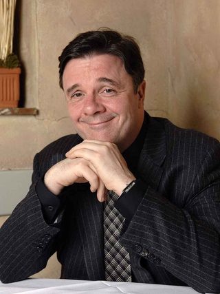 Nathan Lane, photo 2 of 3