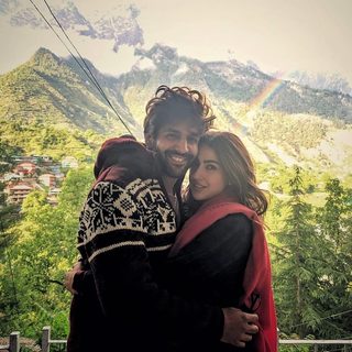 Love Aaj Kal still 8