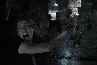 Crawl still 4