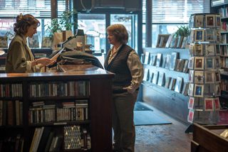 Can You Ever Forgive Me? still 2