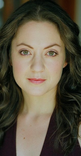 Kali Rocha, photo 1 of 2