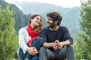 Love Aaj Kal still 4
