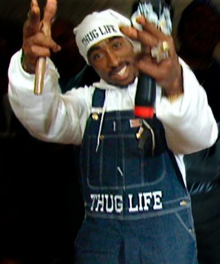 Tupac: Resurrection still 3
