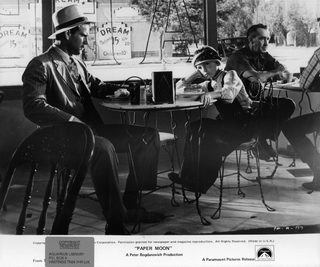Paper Moon still 6