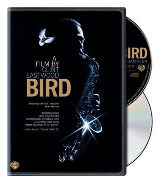 Bird still 4