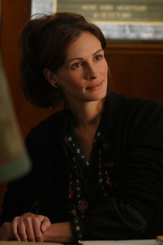 Mona Lisa Smile still 8