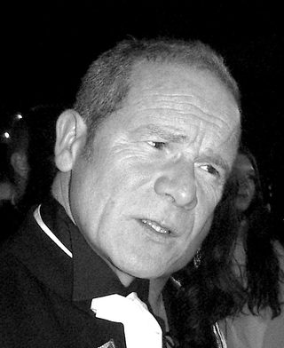 Peter Mullan, photo 2 of 3