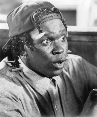CB4 still 5