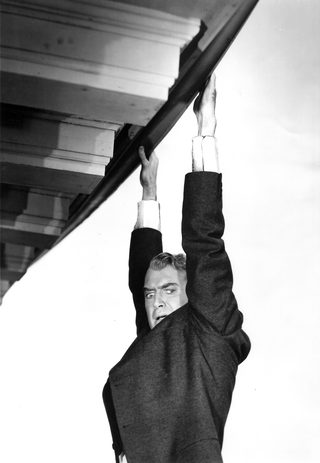 Vertigo still 8