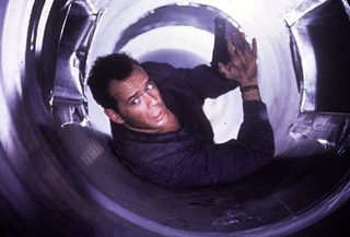 Die Hard 2 still 2