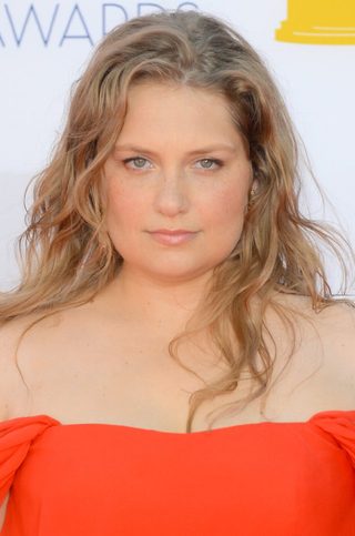 Merritt Wever, photo 2 of 3