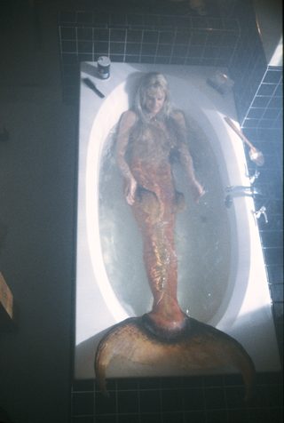 Splash still 7