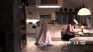 Paranormal Activity 3 still 5