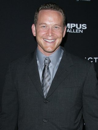 Cole Hauser, photo 2 of 3