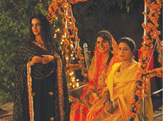Kamli still 2