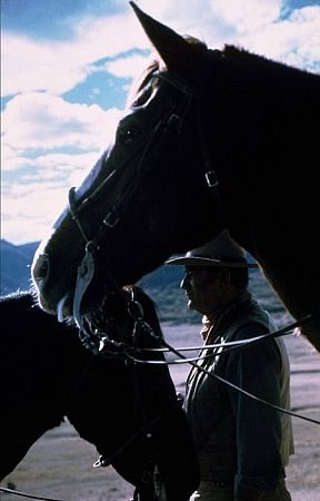 Chisum still 4