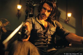 Gunday still 8