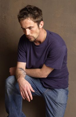 Love Object still 5