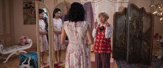 Crazy Rich Asians still 1