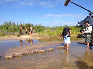 Lost Paradise still 8