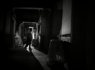 Hold That Ghost still 7