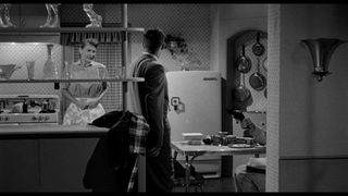 The Killer is Loose still 4