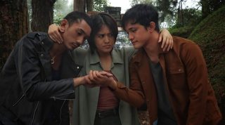 Pemukiman Setan still 4
