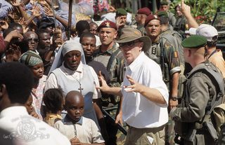 Hotel Rwanda still 5