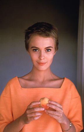 Bonjour Tristesse still 4