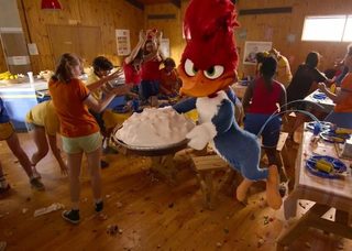 Woody Woodpecker Goes to Camp still 8