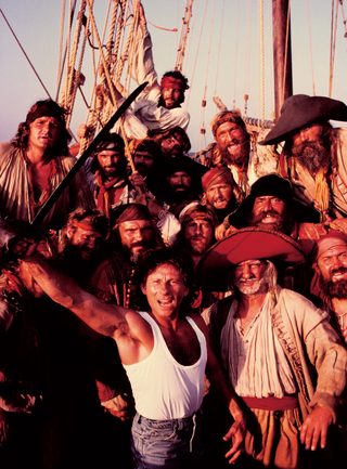 Pirates still 3