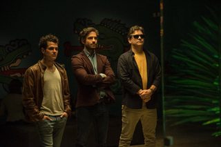 Todo Mal still 6