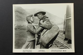 Night Passage still 8
