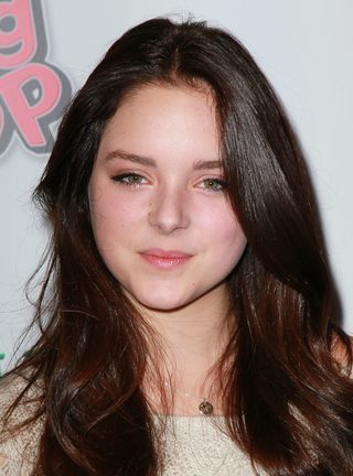 Madison Davenport, photo 1 of 3