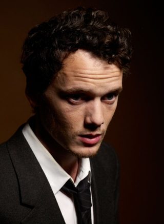 Anton Yelchin, photo 2 of 3