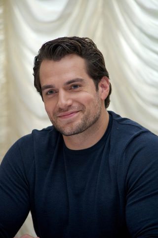 Henry Cavill, photo 1 of 3